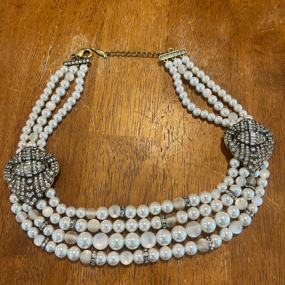 Chloe + Isabel necklace with pearls